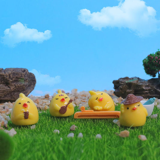 🐥 Tiny Cute Chicken Garden Ornament – Adorable Resin Decor for Your Space 🌿✨