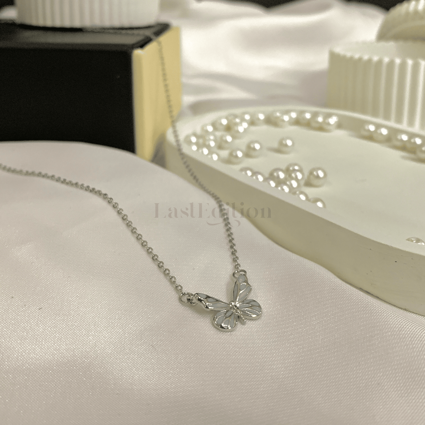 Fluora Bracelet